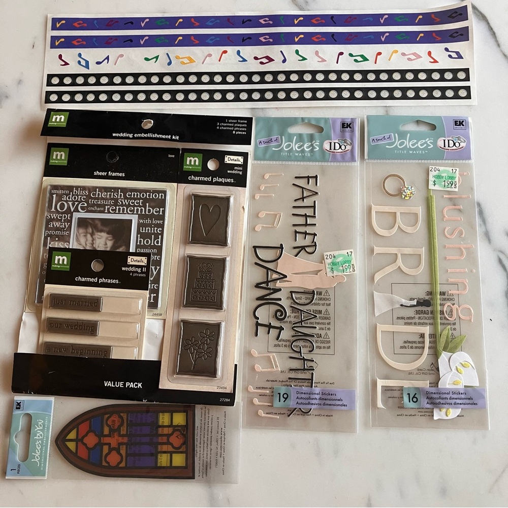 TLC 14 pgs Wedding Scrapbook Kit w/ coordinating stickers & embellishments black - Picture 2 of 6